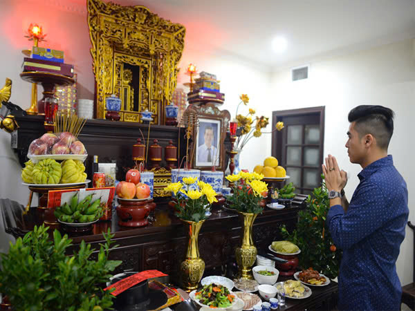 an nhập hương linh lên bàn thờ gia tiên