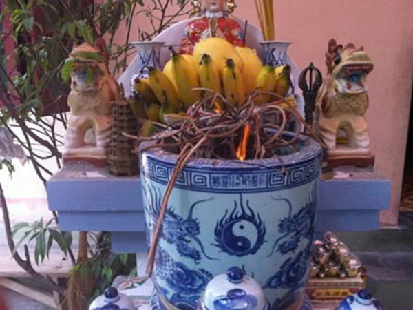 bát hương hóa âm