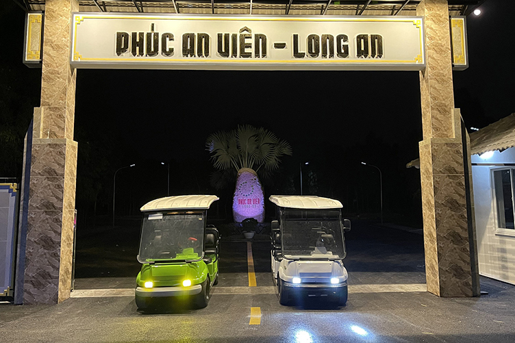 Lễ đón khách tham quan nghĩa trang Phúc An Viên Long An