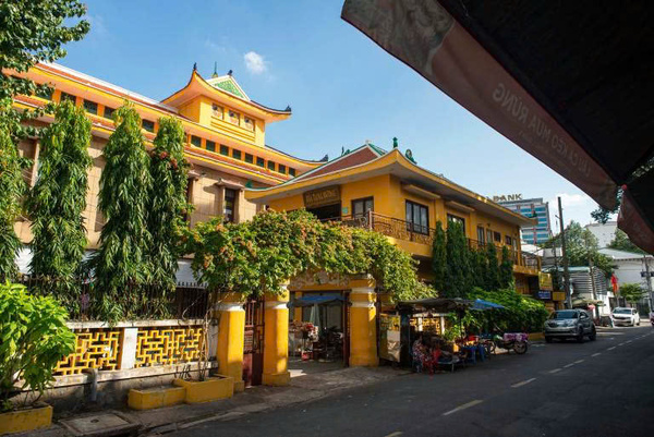 chùa xá lợi