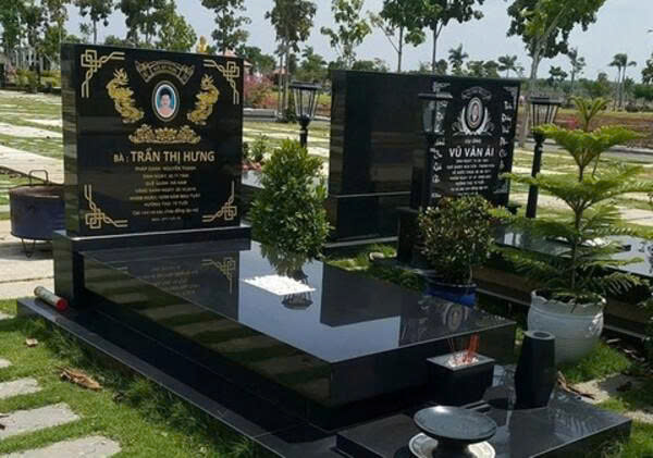Có nên để ảnh trên bia mộ