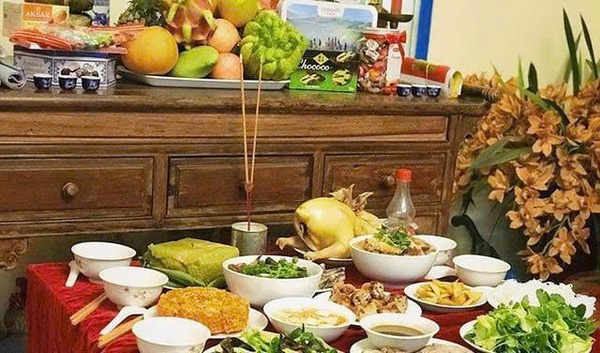 cúng cơm là gì