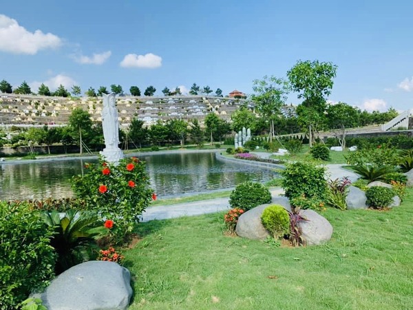 đất nghĩa trang