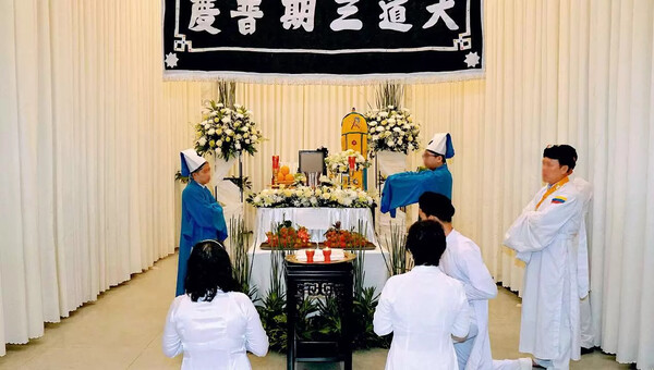 dịch vụ tang lễ trọn gói Hóc Môn