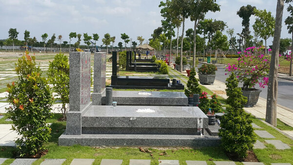 kích thước xây mộ ốp gạch