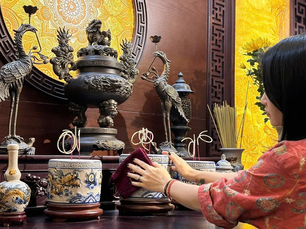 kiêng kỵ khi lau dọn bàn thờ
