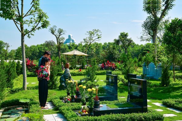 lăng mộ xây gạch