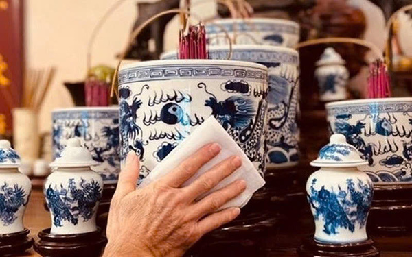 những điều kiêng kỵ khi lau dọn bàn thờ