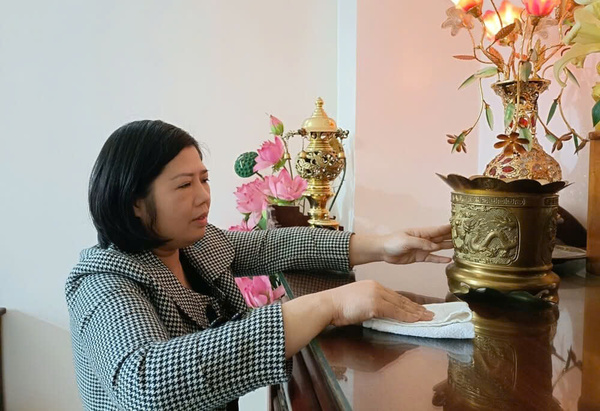 những điều kiêng kỵ trên bàn thờ