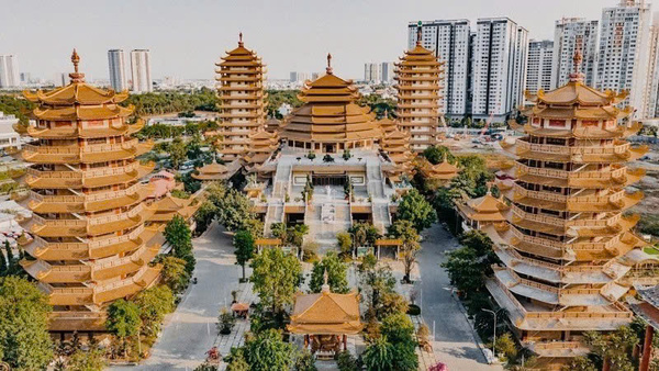 Pháp viện Minh Đăng Quang