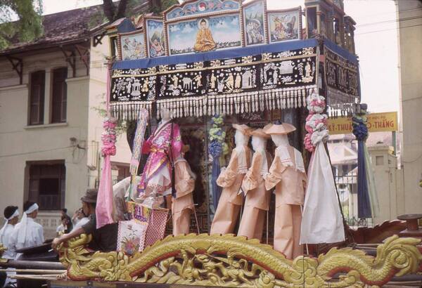 phong tục đám tang người Hoa