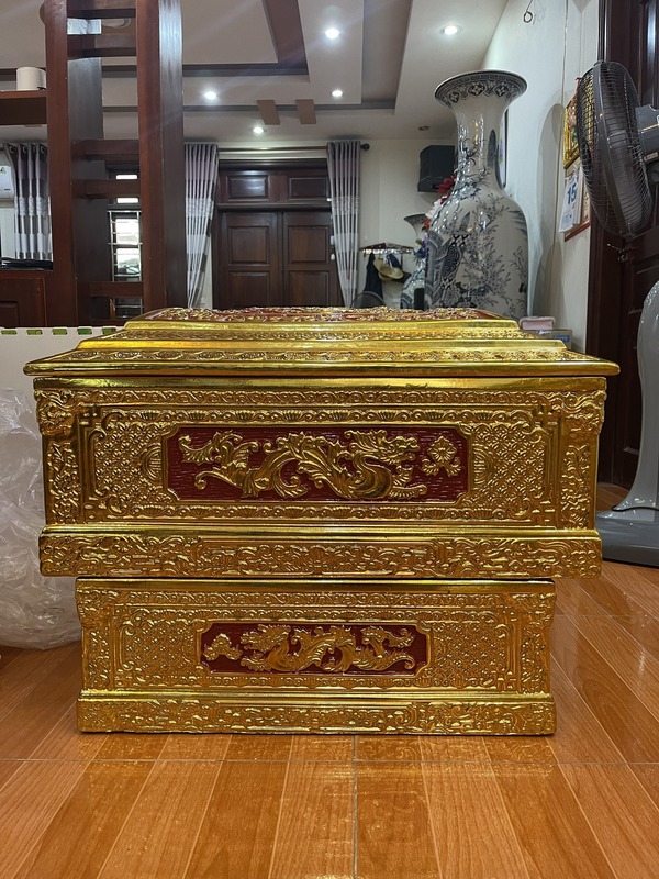 quan tài gỗ vàng tâm giá bao nhiêu