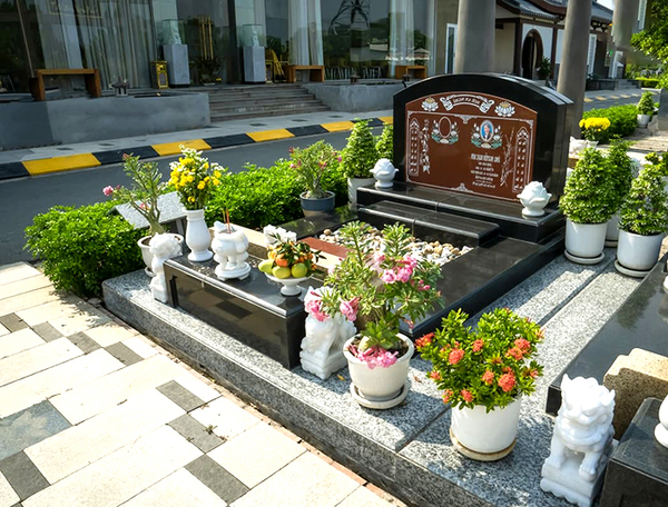 sắm lễ cúng xây mộ