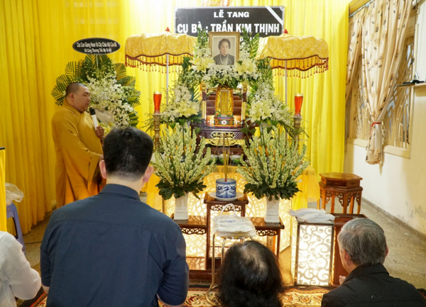 trại hòm quận 2