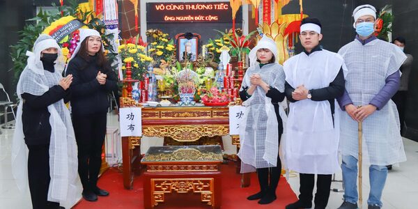 trang phục đám tang