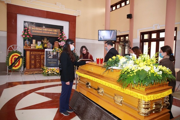 trang phục đám tang