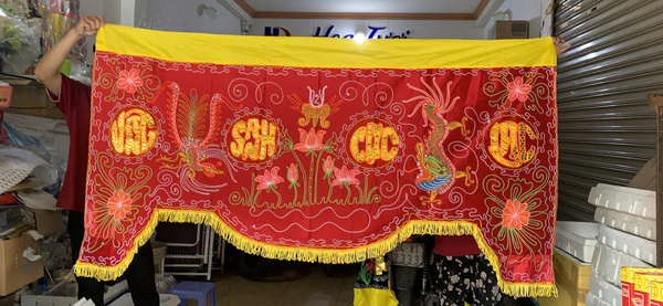 viếng bố mẹ thông gia