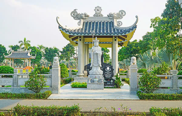 xây lăng mộ gia tộc
