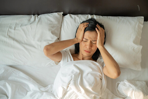 yếu bóng vía là gì